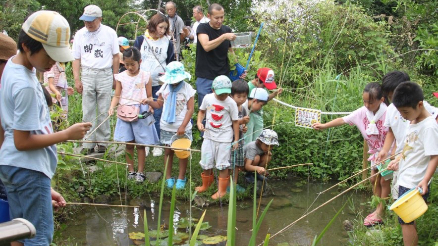 美しい自然の循環づくりを実践するビオトープ十湖池（NPO法人 浜松市東区の自然と文化を残そう会）