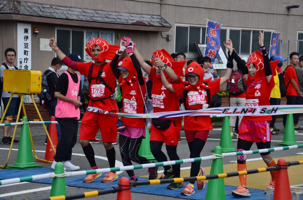 地獄の山道を駆け抜けろ！ランナーに愛される伊豆稲取キンメマラソン(NPO法人 Mingle Izu)